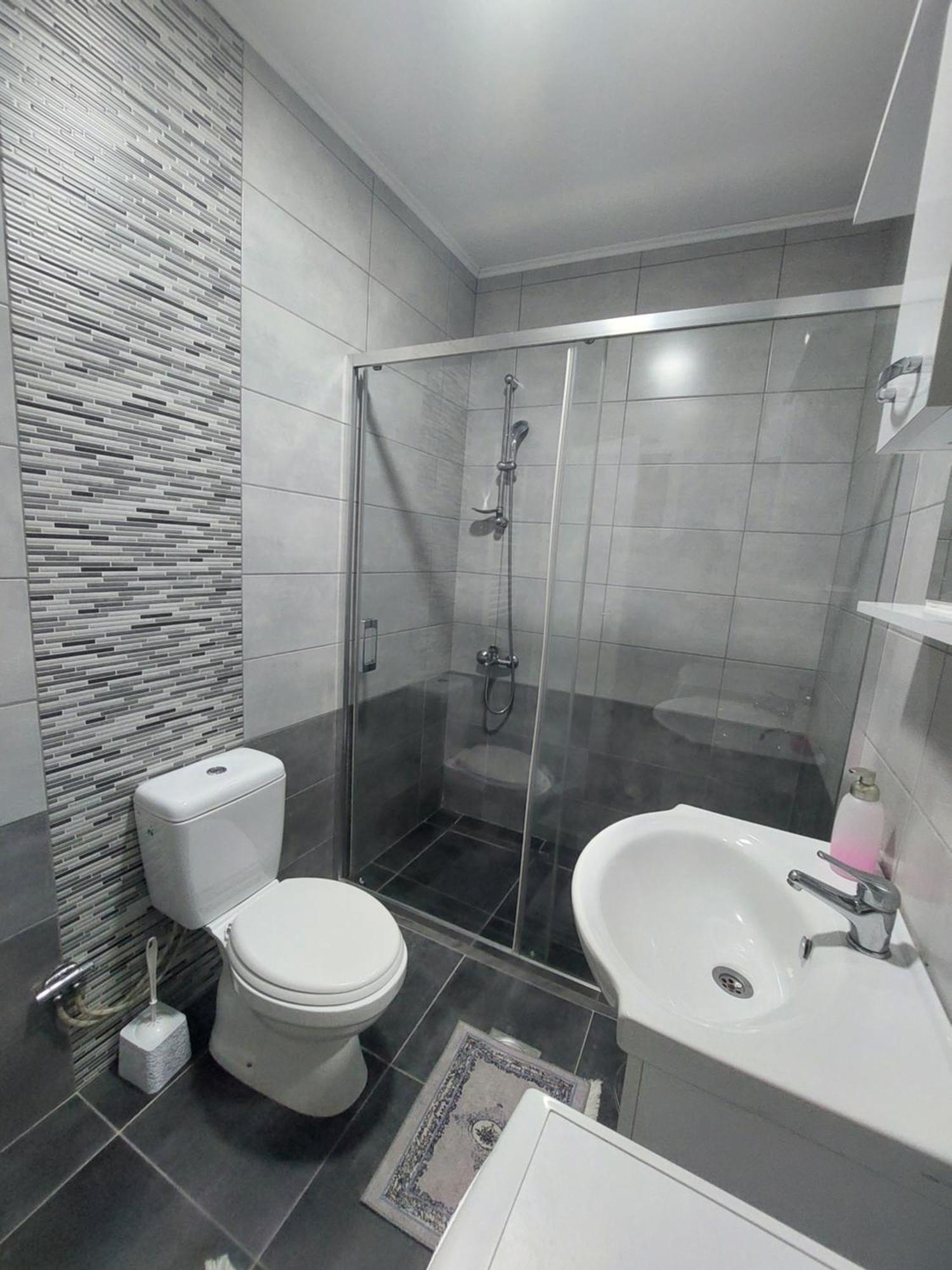 Private Apartments Prishtina Pristina Extérieur photo