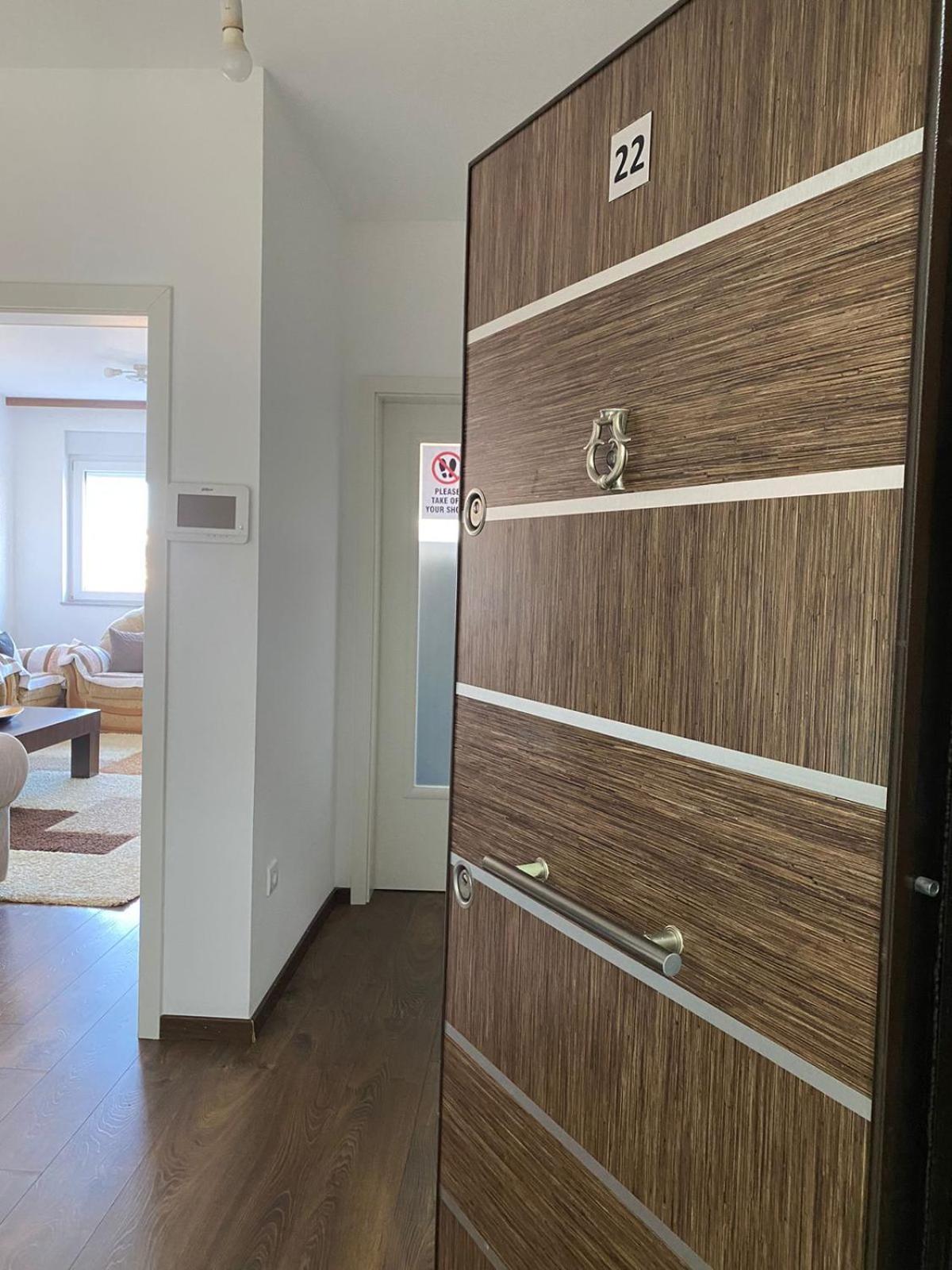 Private Apartments Prishtina Pristina Extérieur photo