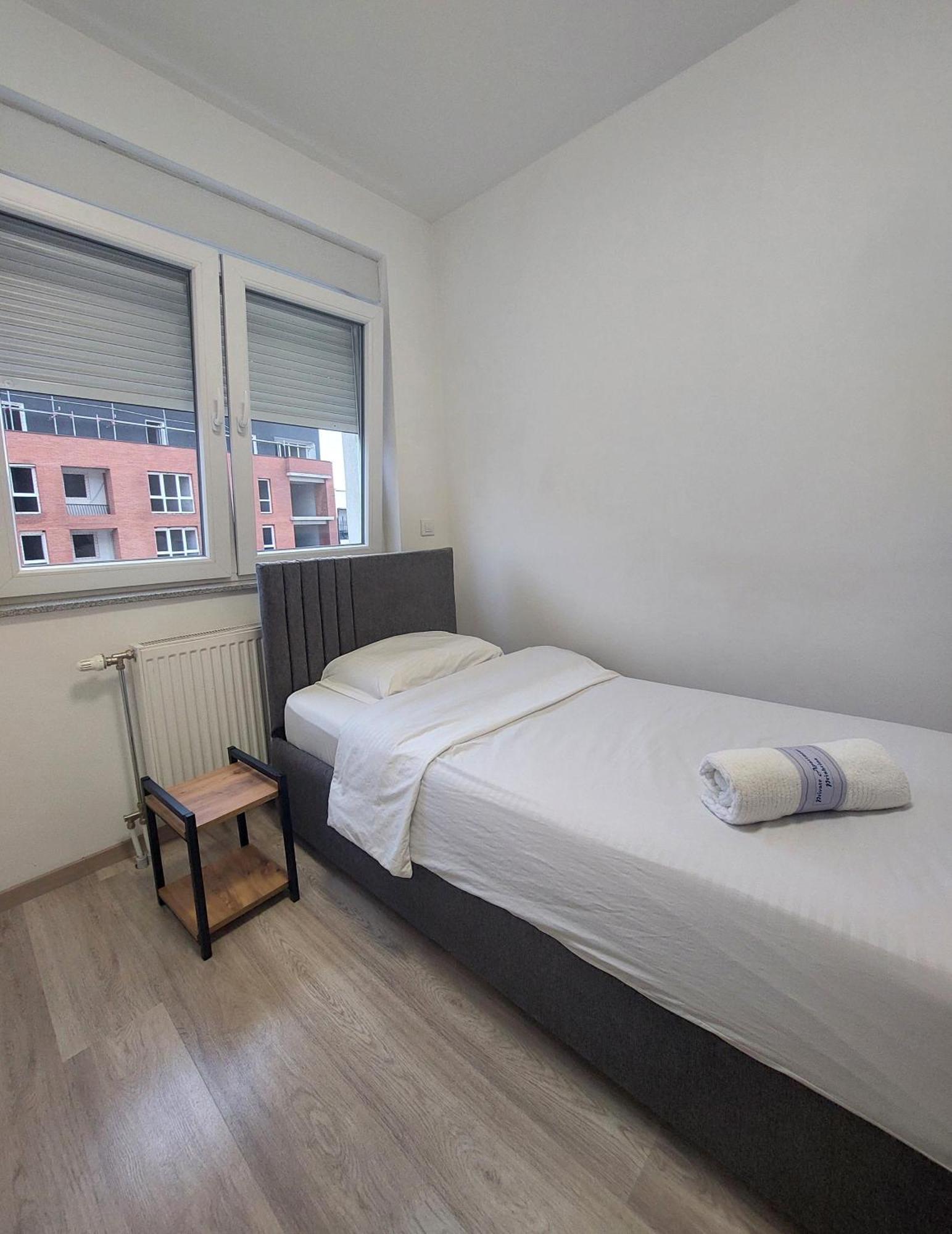 Private Apartments Prishtina Pristina Extérieur photo